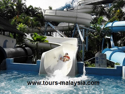 عالم الألعاب المائية في منتجع أفاموسا ماليزيا 