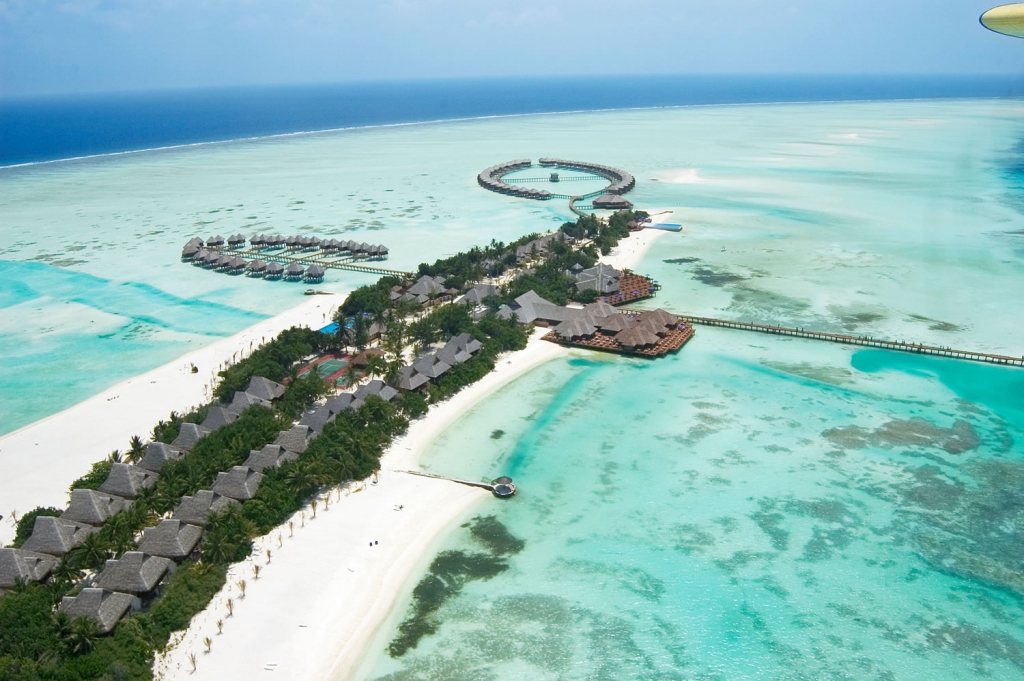 فندق أولهوفيلاي بيتش ريزورت في المالديف - Olhuveli Beach Resort