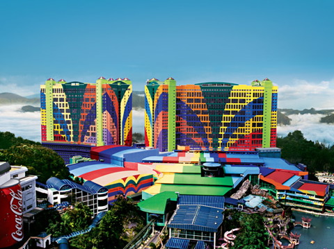 فندق فيرست ورلد (أكبر فندق في العالم) جنتنج هايلاند ماليزيا - First World Resort , Genting Hjghlands Malaysia