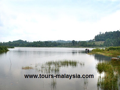 صور بحيرة تشيني بولاية باهنج في ماليزيا