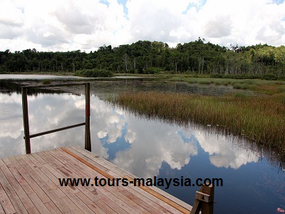 صور بحيرة تشيني بولاية باهنج في ماليزيا
